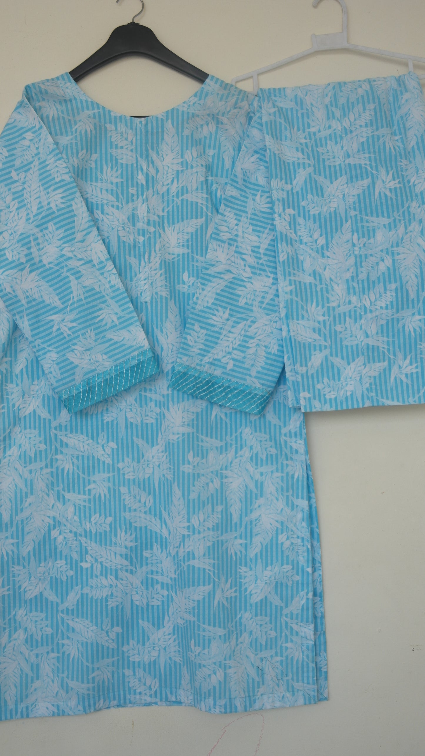 Printed Blue Breeze Stitched Lawn Set 2pcs