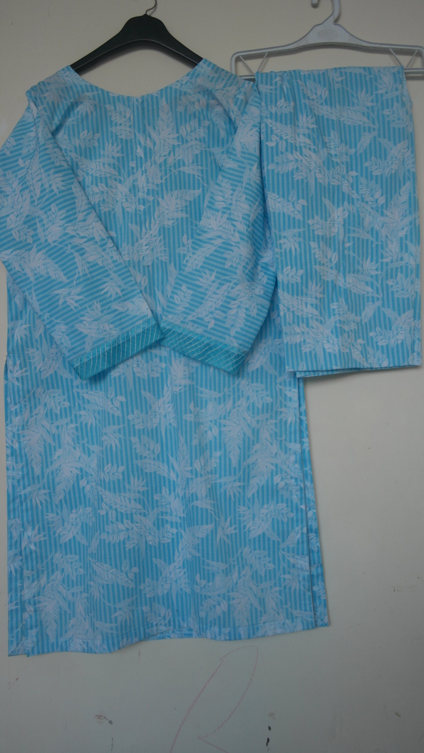 Printed Blue Breeze Stitched Lawn Set 2pcs